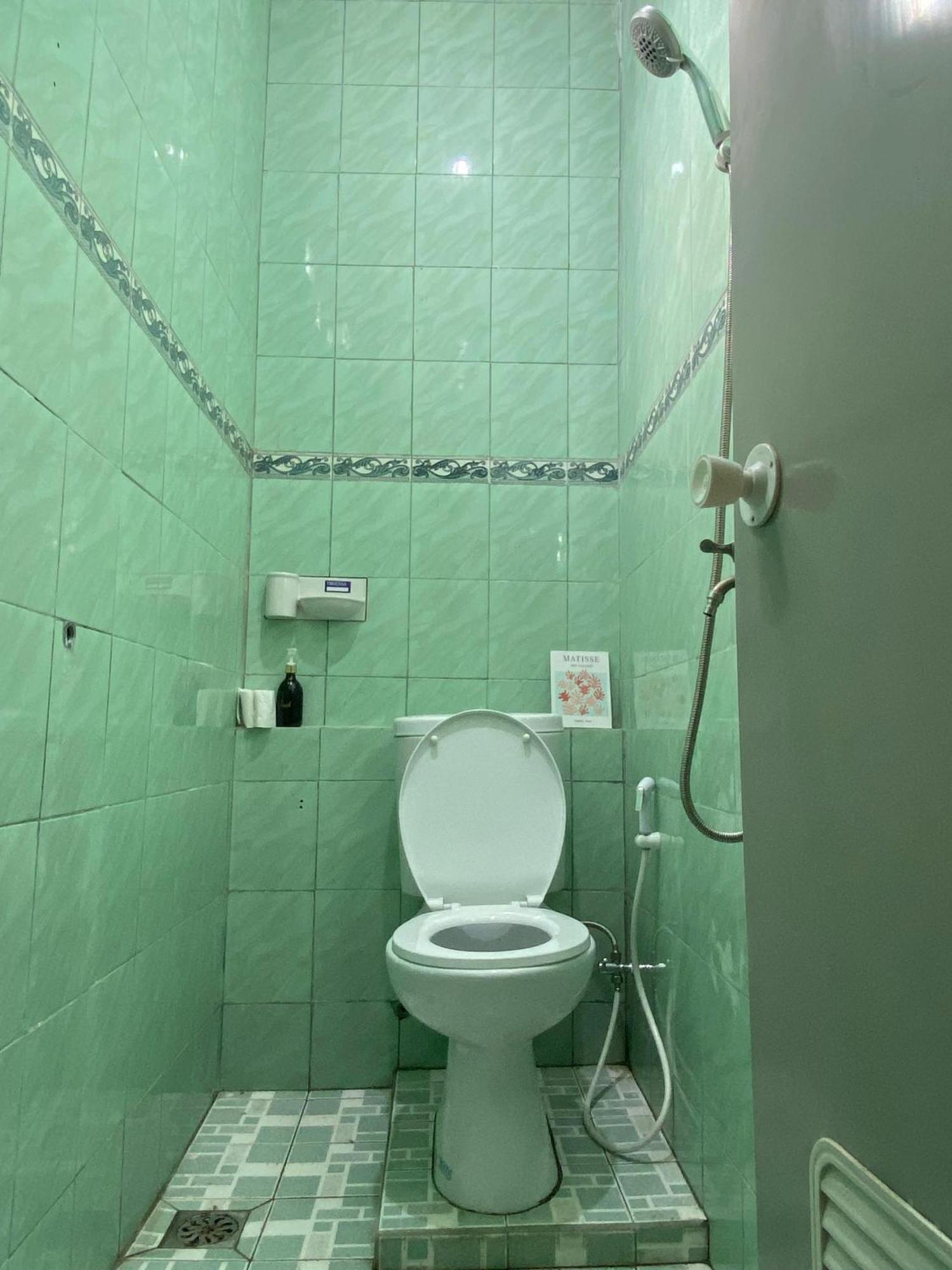 Good Feeling Banyuwangi Hostel Banyuwangi  Εξωτερικό φωτογραφία