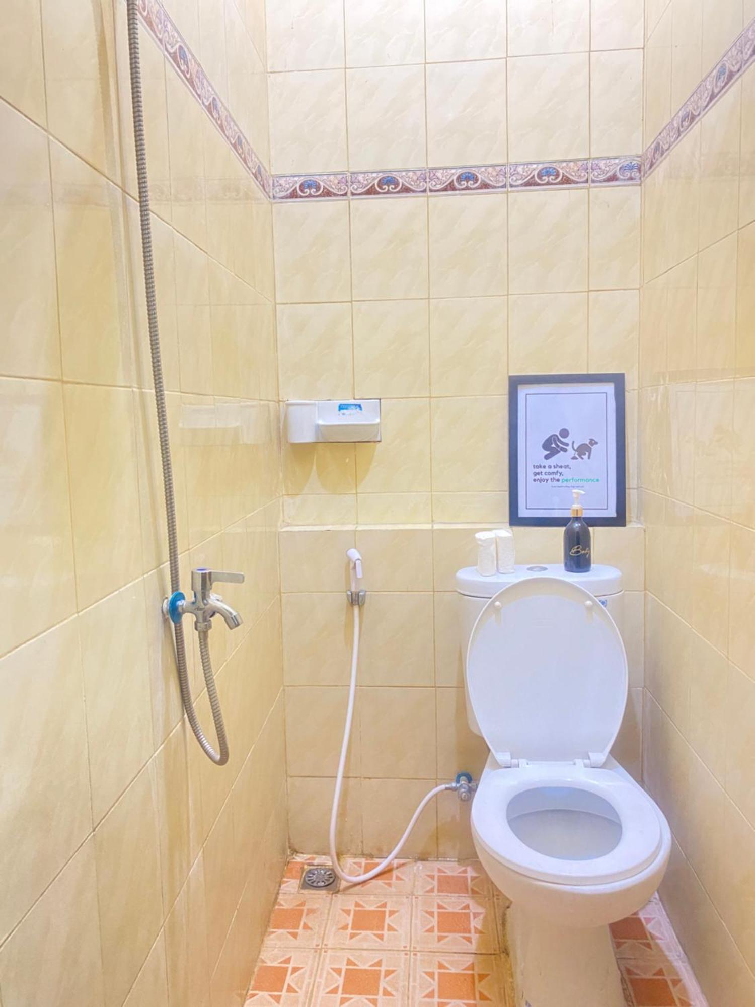 Good Feeling Banyuwangi Hostel Banyuwangi  Εξωτερικό φωτογραφία