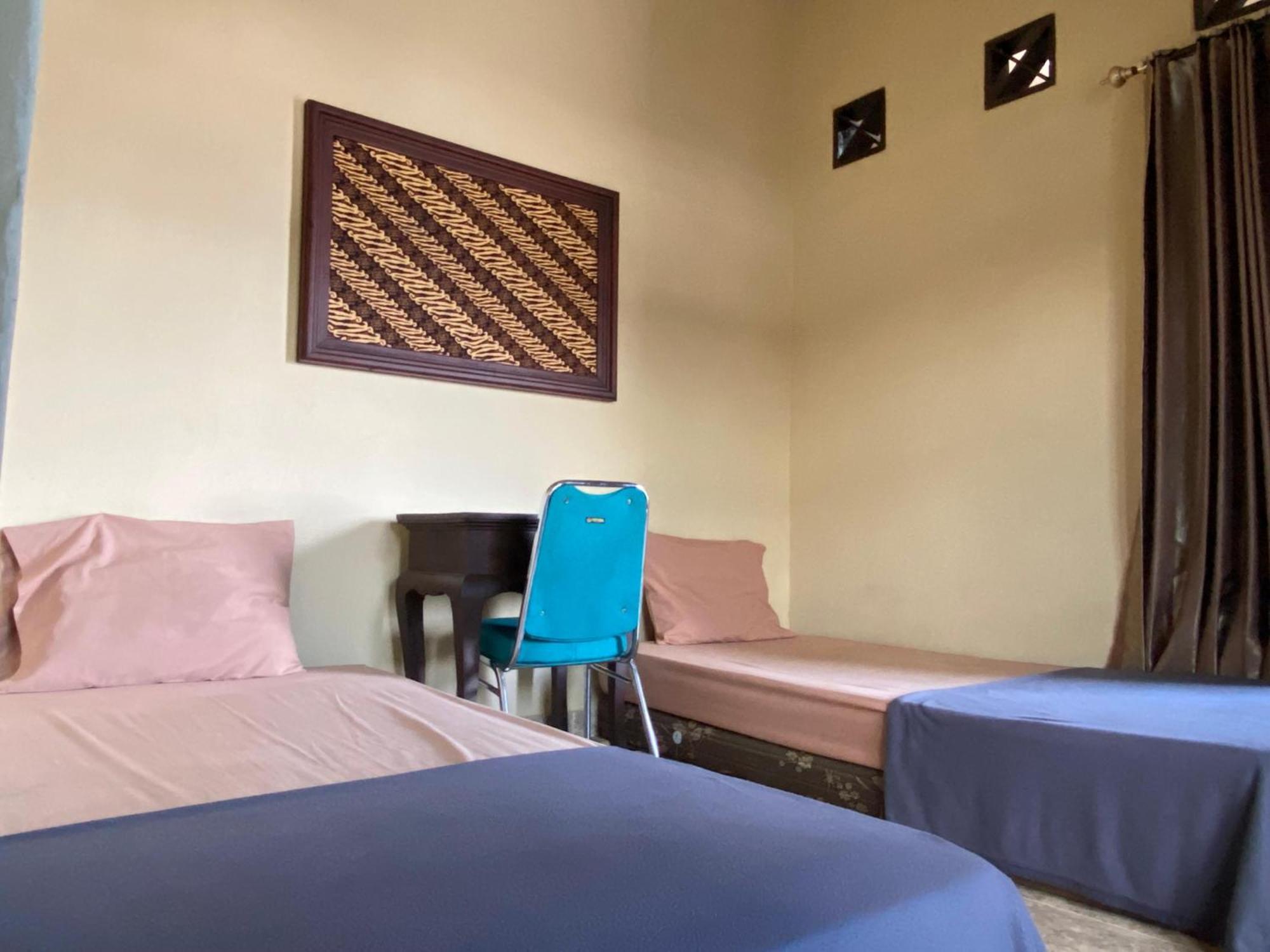Good Feeling Banyuwangi Hostel Banyuwangi  Εξωτερικό φωτογραφία